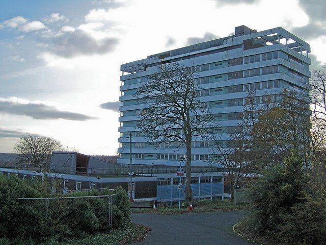 Luxury 15 storey apartment tower with a swimming pool set to be built in Sheffield