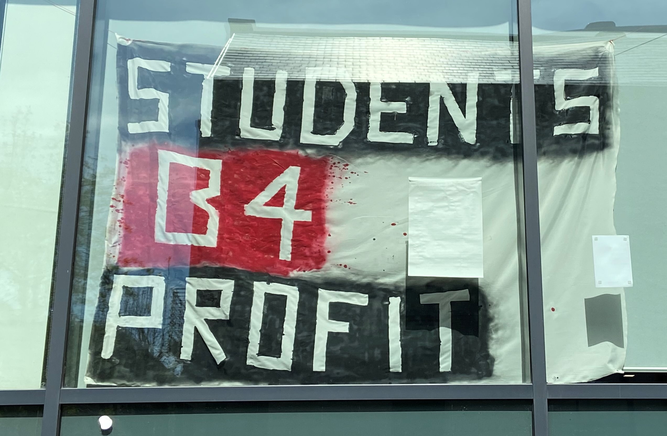 Pinned down for protest – Sheffield students continue building occupation stand-off against rent payments and sexual violence claims