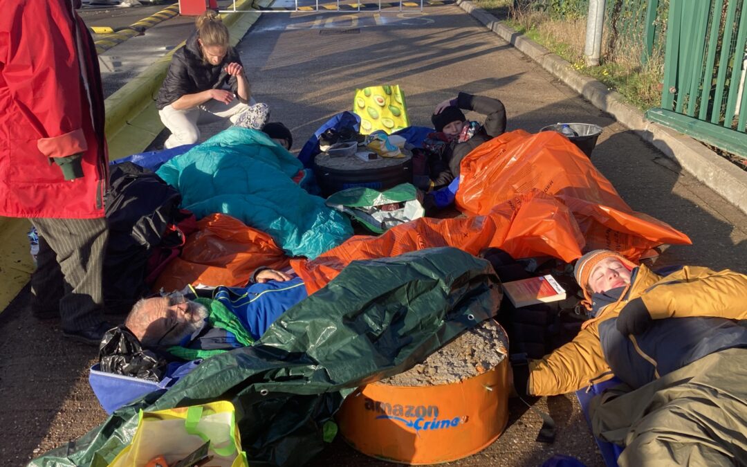 Protesters chain themselves to the ground at Doncaster Amazon warehouse