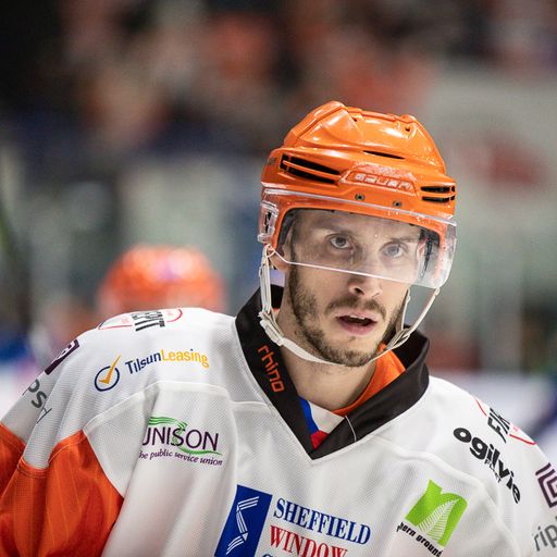 Sheffield Steelers organise shirt-raffle to support player’s Ukrainian family