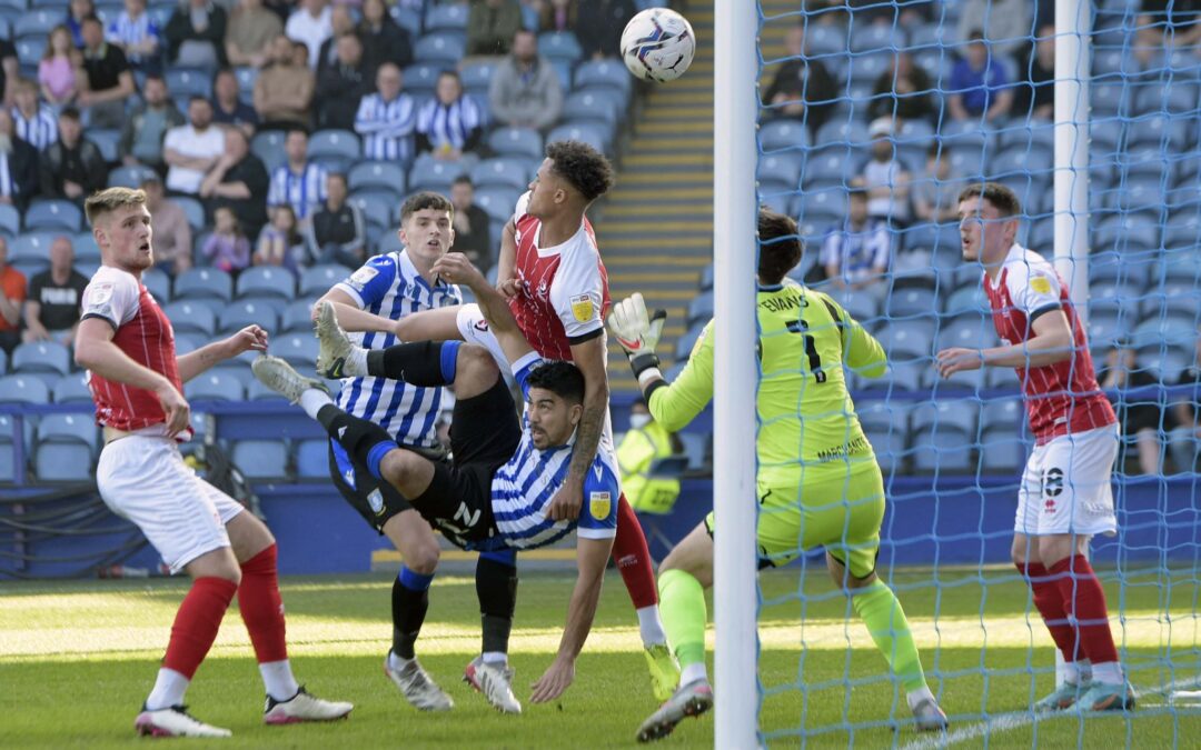 Sheffield Wednesday move into top six after 4-1 Cheltenham victory