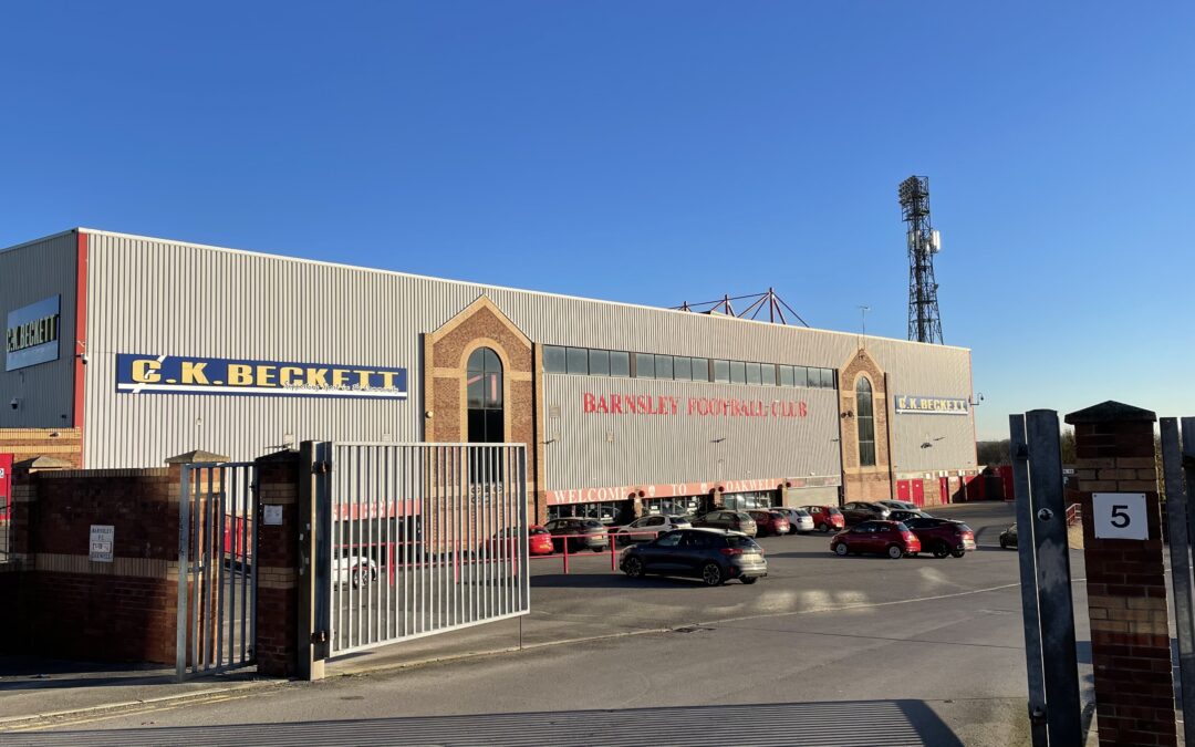 Duff wins Manager of the Month ahead of Barnsley’s clash with Oxford